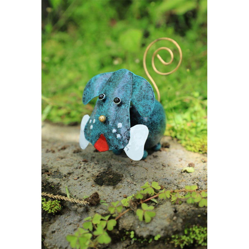Metalen hond Obi met bot groen