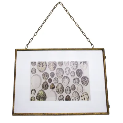 Fotolijst met ketting metaal goudkleurig 32,5x1x25cm