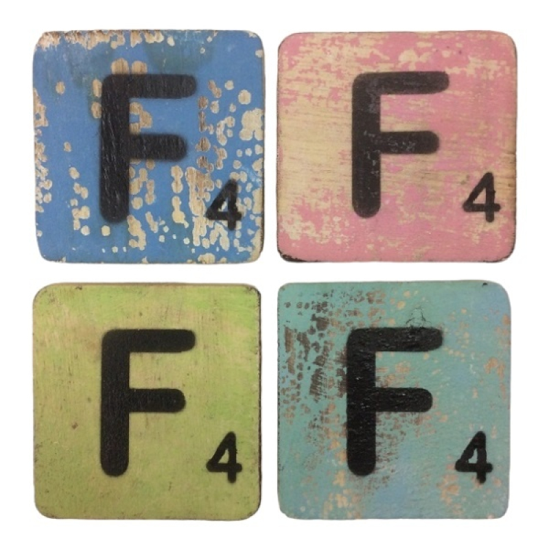 Letter F 20x20 cm