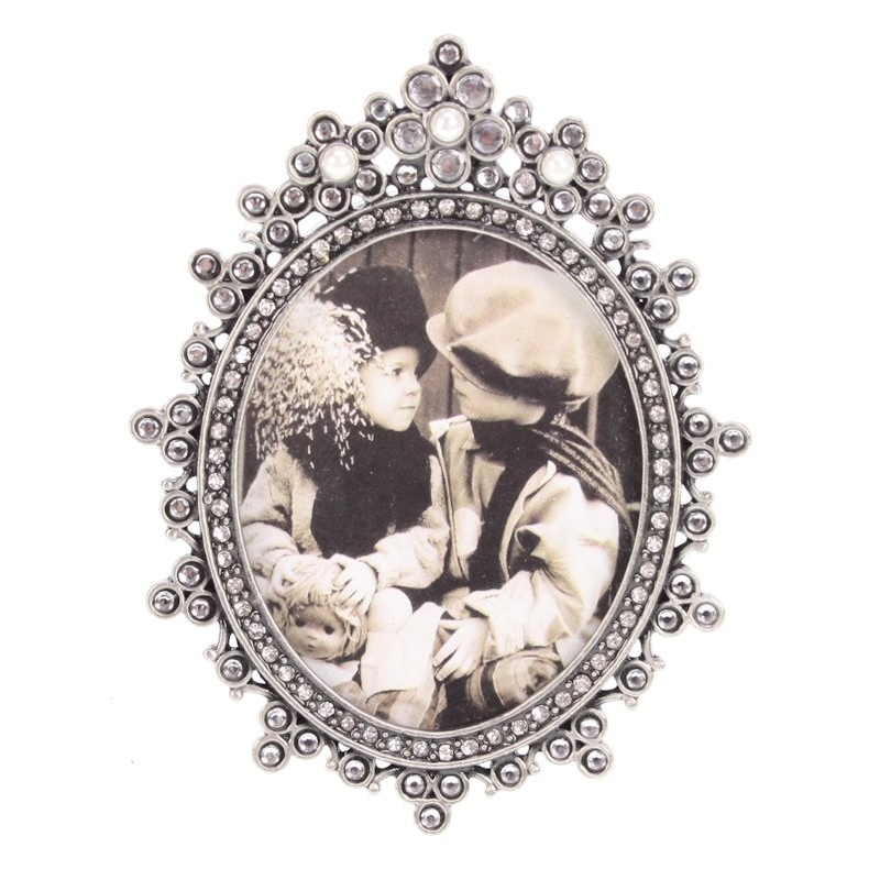Fotolijstje ovaal strass/metaal (5,5x7,2cm) 7,5x1,2x10cm