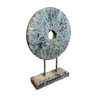 Hout ornament op voet D30H45cm